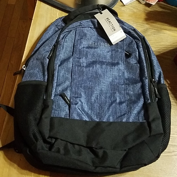 Kenneth Cole Reaction Men's Computer Backpack - Picture 4 of 7